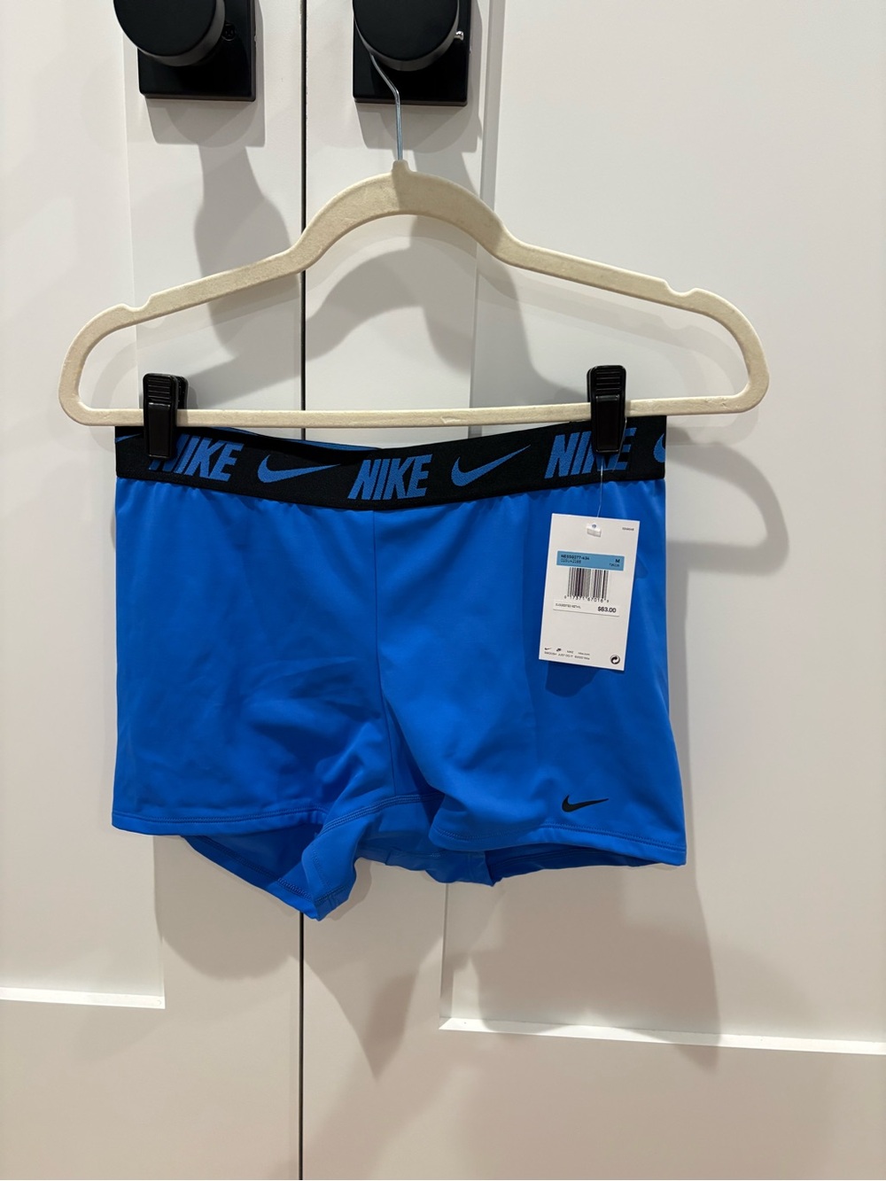 New Nike Women’s' Blue Athletic Swim Shorts size medium.